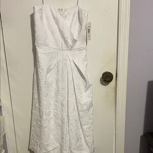 Elegant Strapless White Dress